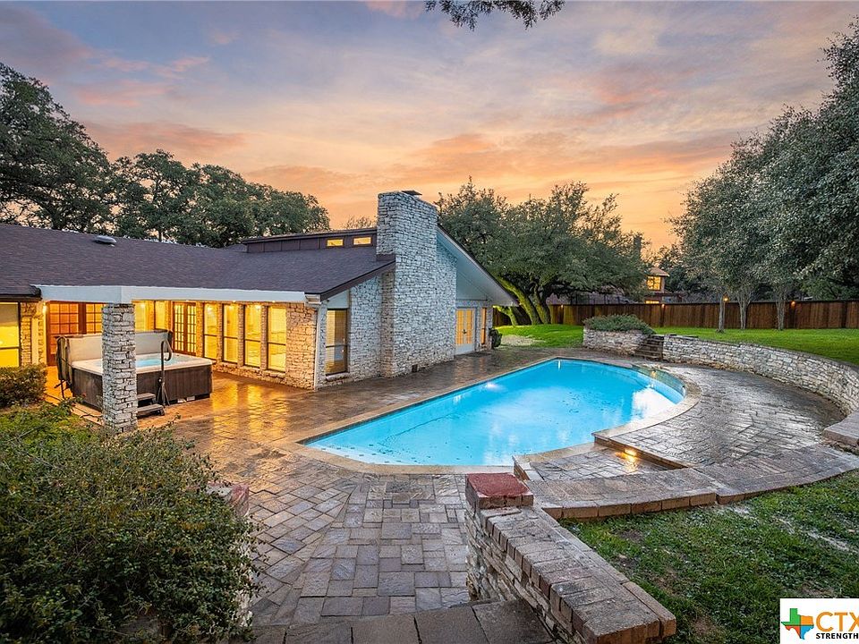 1st image of 9419 Teakwood Ln