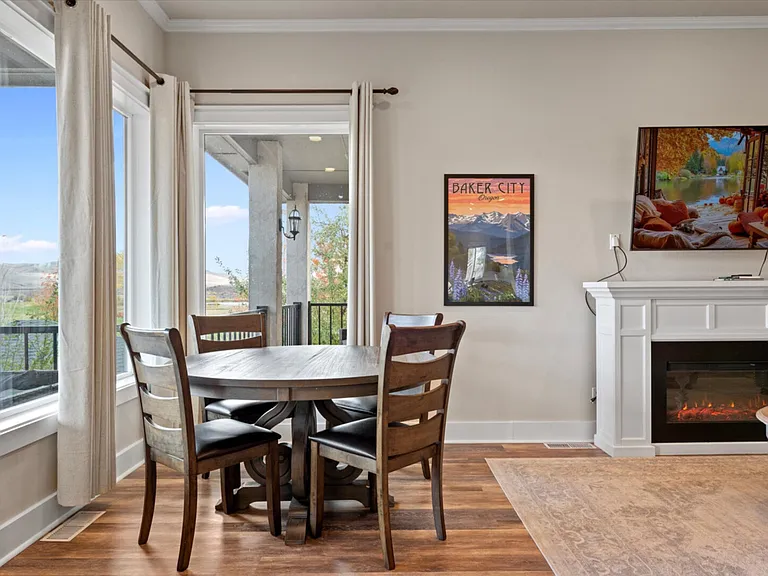 View Ct — Photo 10