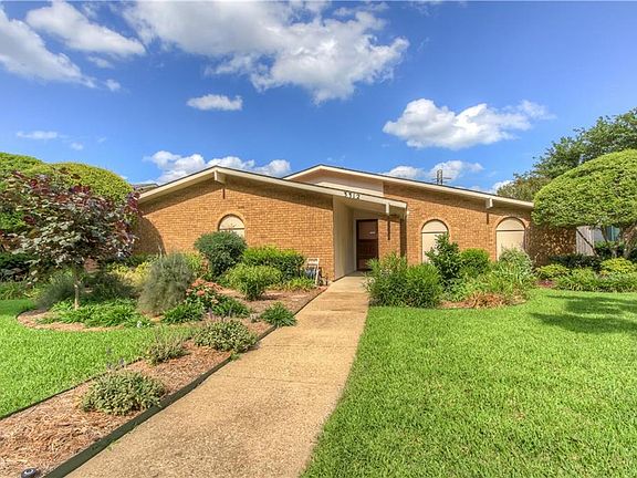 2nd image of 3312 John Muir Ct