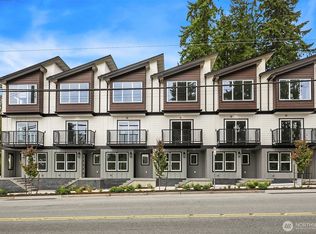 23806 56th Ave W #B, Mountlake Terrace, WA 98043