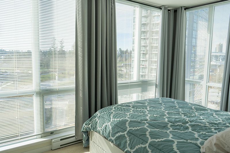 Surrey Apartment for rent - 2 Bedrooms — photo 12