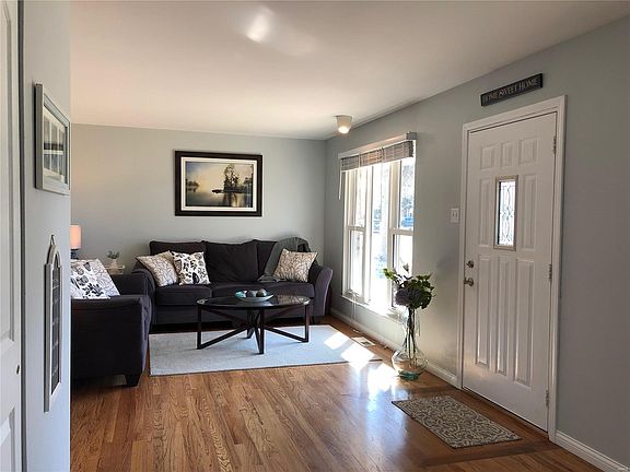 3rd image of 4453 Patston Dr