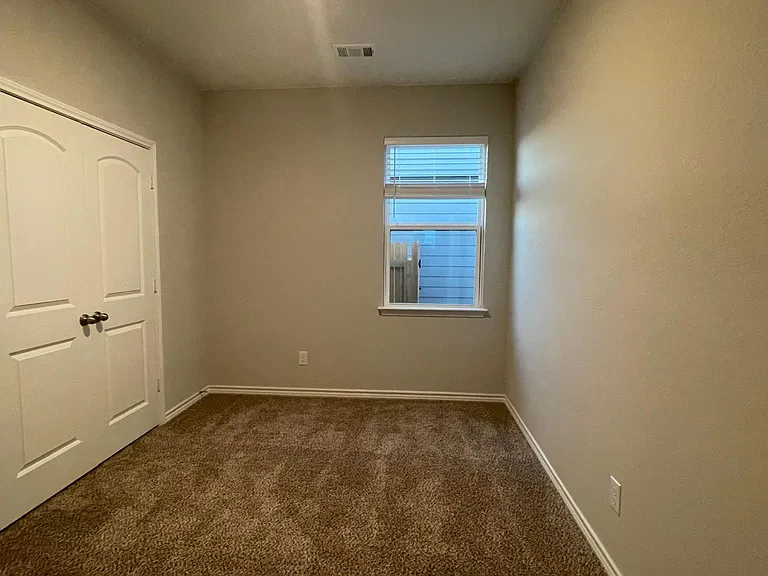112 Mount Vernon Way — Photo 11