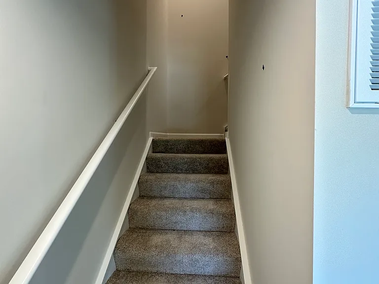 4103 Hemlock Ct — Photo 8