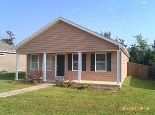 127 Augustine Dr, Hattiesburg, MS 39402