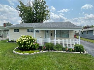 2787 Woodgrove Dr, Grove City, OH