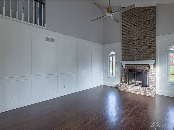 2nd image of 6351 New Market Ct