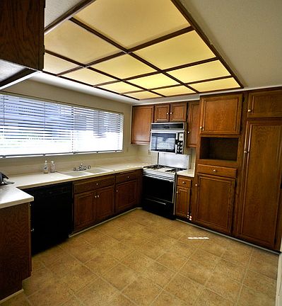 4th image of 10945 Hortense St APT 206
