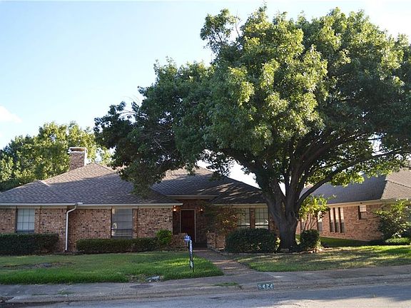 3rd image of 6424 Missy Dr