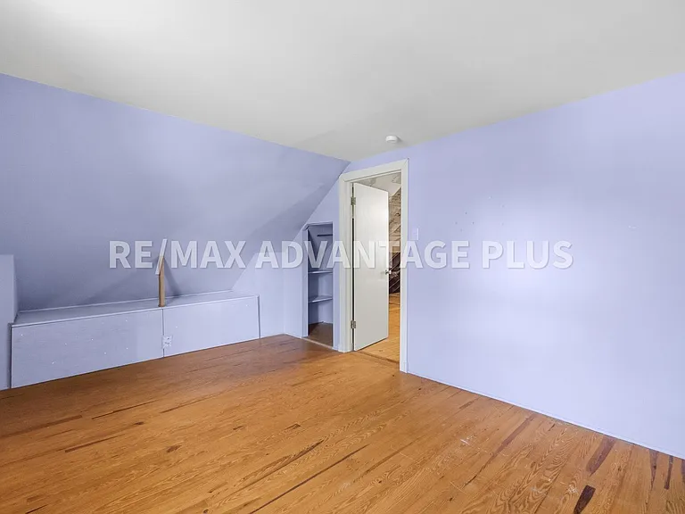 1004 Fourth Avenue Ext — Photo 32