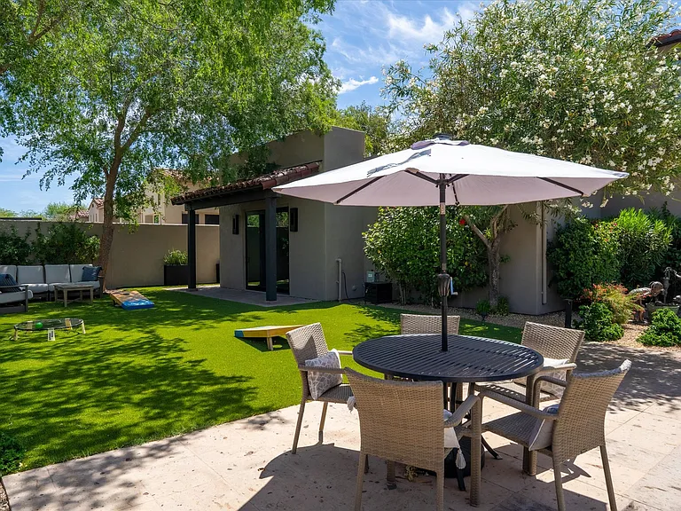 8280 E Tailfeather Dr — Photo 12