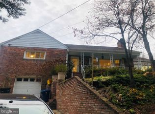 1200 Dogwood Dr, Alexandria, VA 22302