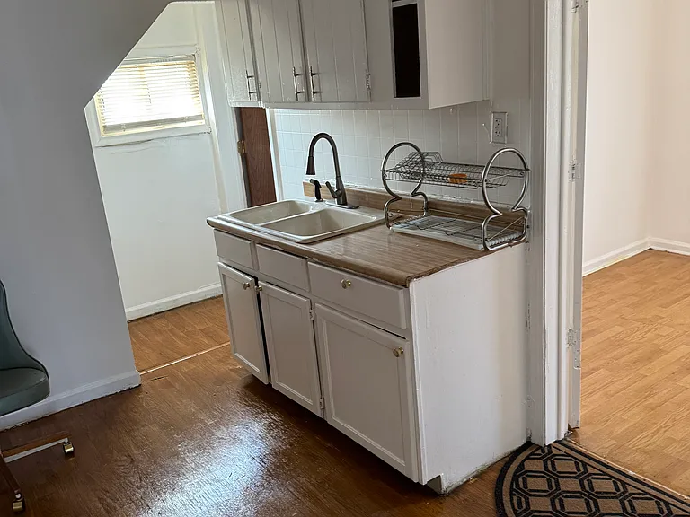 2348 Poland Ave — Photo 6