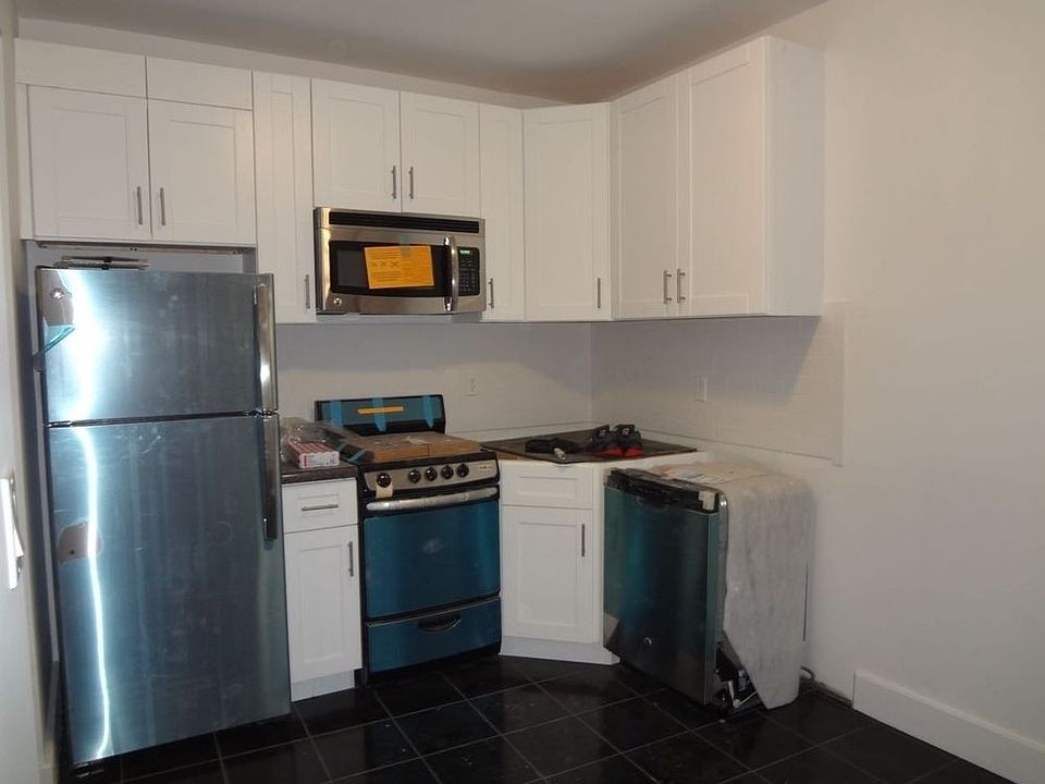 1st image of 4254 Judge St APT 6E
