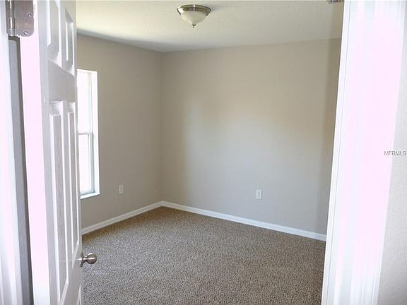 4th image of 3609 Madagascar Ave