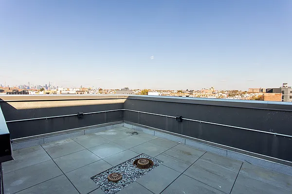 Rented by Nest Seekers International | media 18