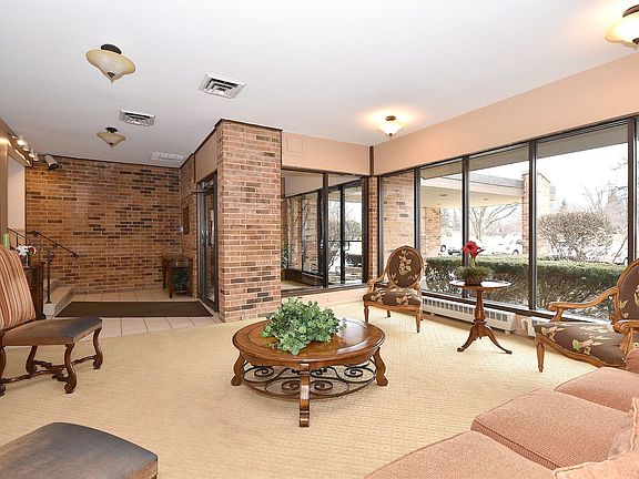 3rd image of 201 Lake Hinsdale Dr APT 413