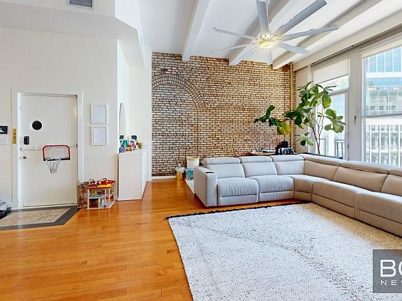 5th image of 810 Broadway #4A