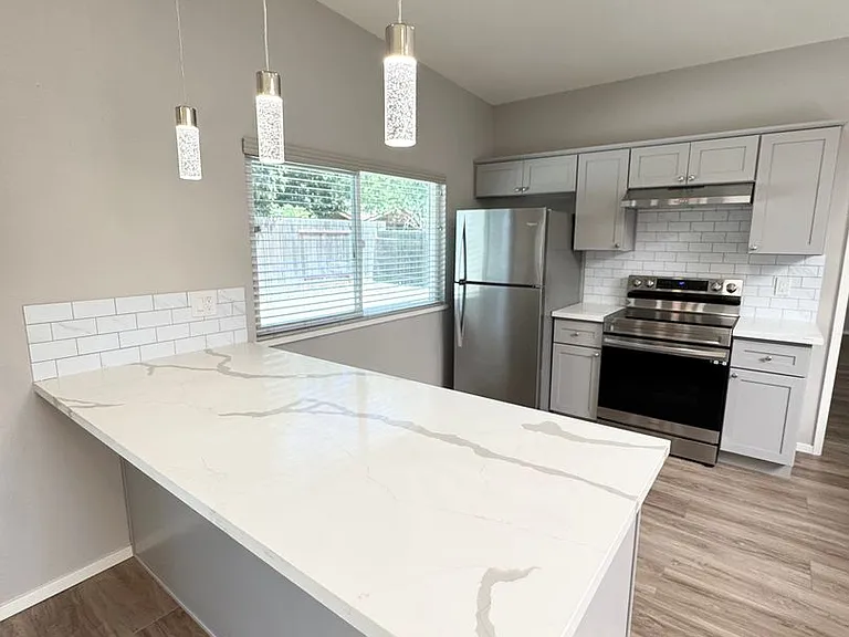 1503 Brown Dr — Photo 11
