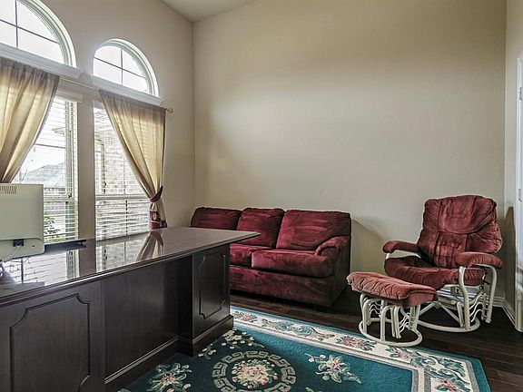 5th image of 7647 Watercrest Ln