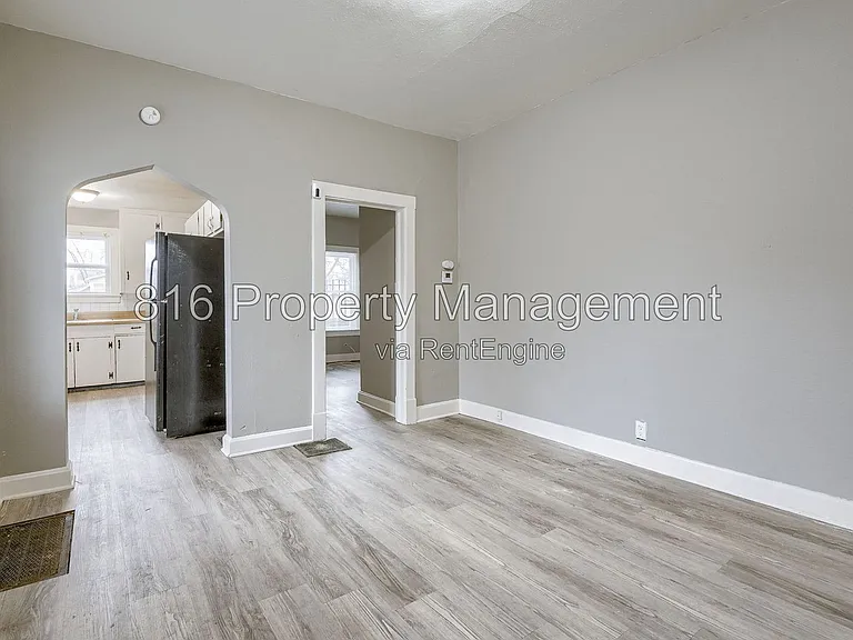5701 Anderson Ave — Photo 5