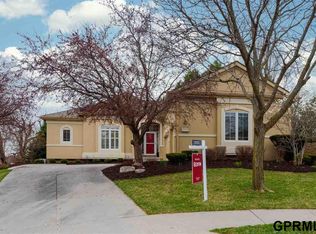 11415 Iowa Cir, Omaha, NE 68142