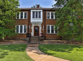 8100 Delmar Blvd APT 2E, Saint Louis, MO