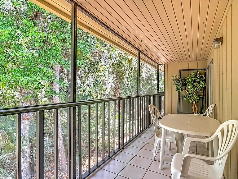 110 Cypress Woods Ct #7D — Photo 26
