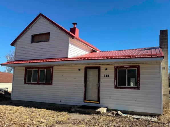 240 N Main St, Gilman, IA 50106