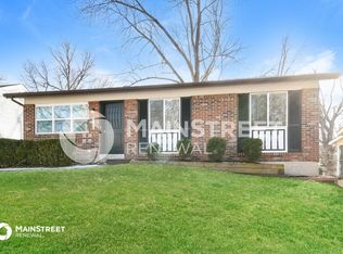 322 Reasor Dr, Saint Louis, MO