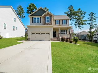 65 Tanawha Ct, Spring Lake, NC 28390