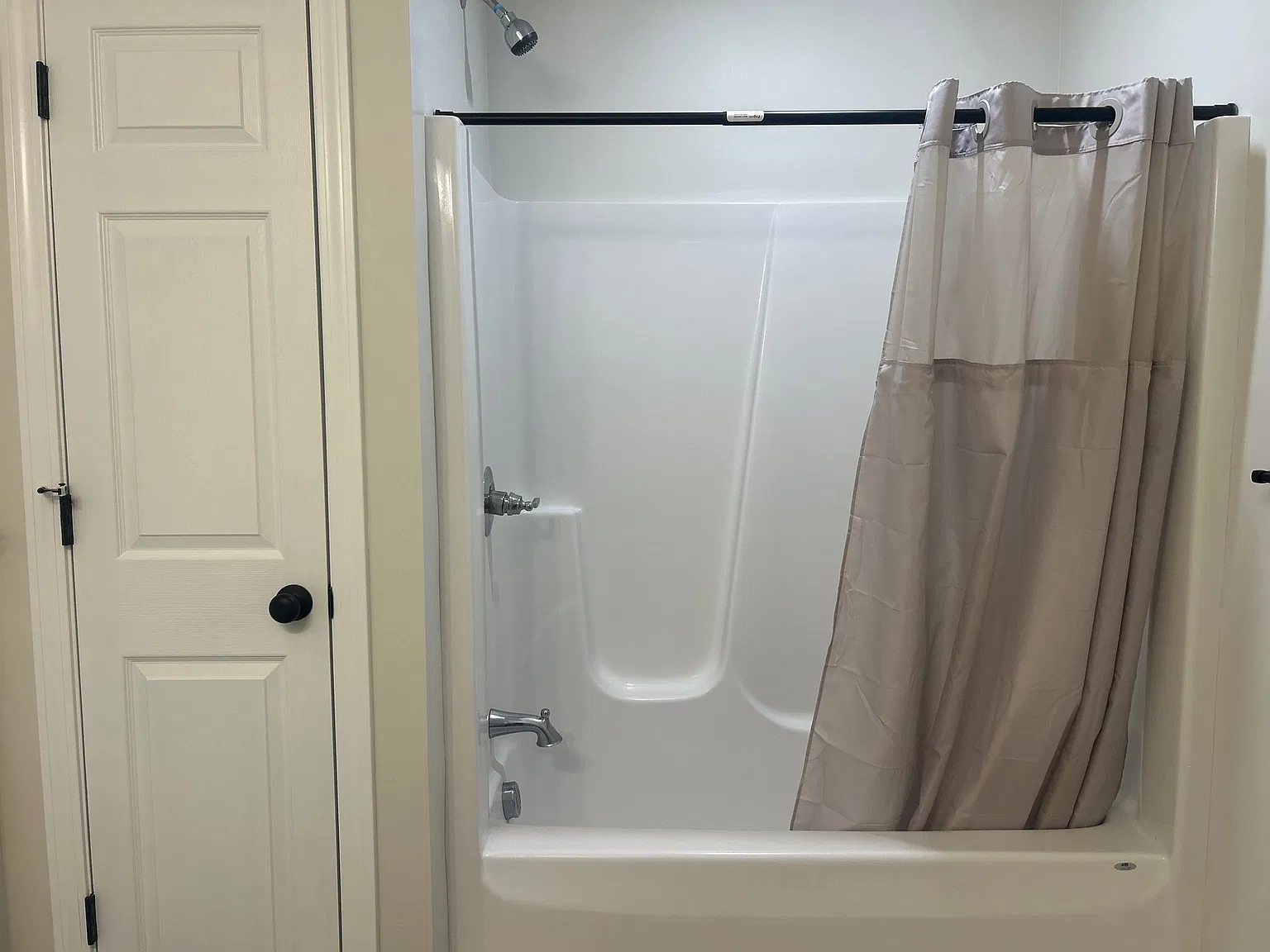 1 bed, $1,500 — Photo 1