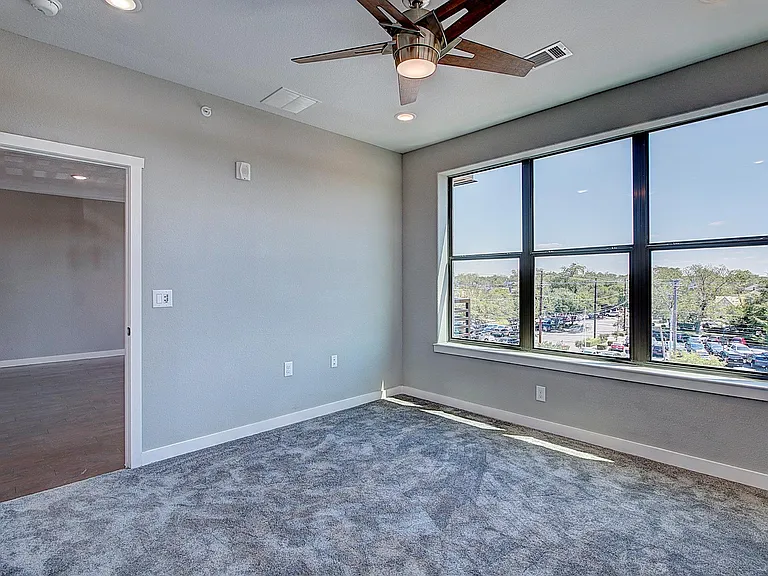 810 S Rock St #204 — Photo 4