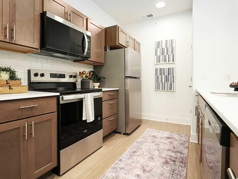 Blair Crossing Apartments — Photo 9
