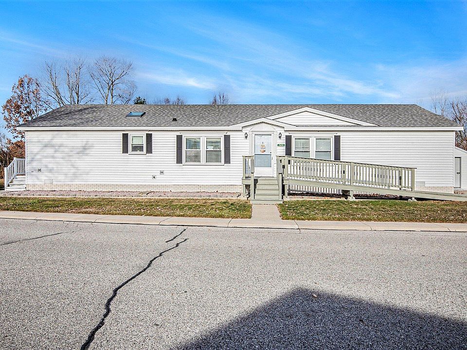 1st image of 529 Swan Creek Ct