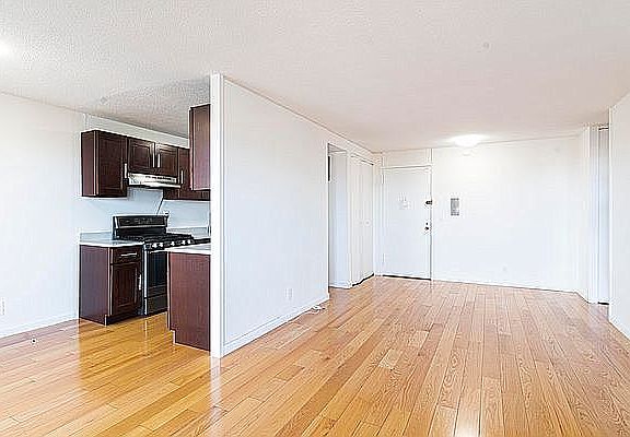3rd image of 47-50 59th St #8G