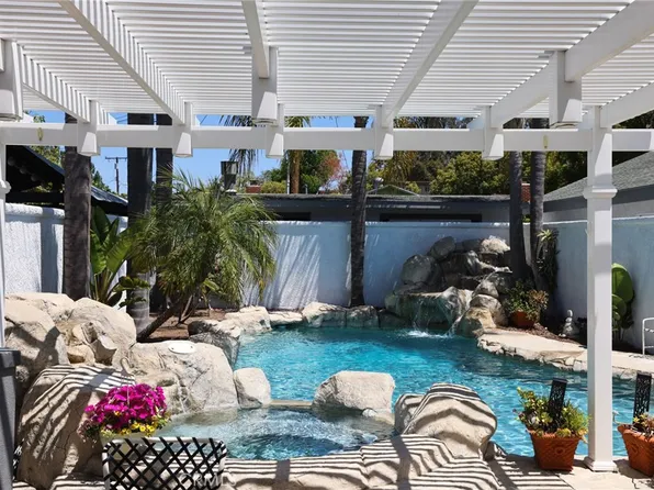 633 N Orange St, Orange, CA 92867