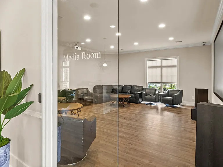Ansley Place — Photo 19