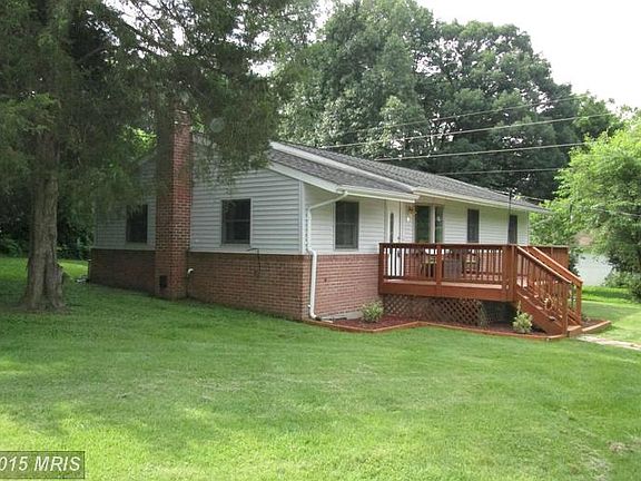 2nd image of 6 Lamonte Dr