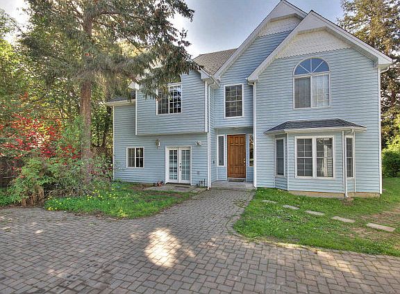 2nd image of 14299 Mulberry Dr