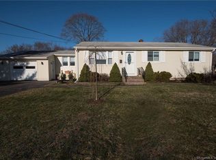 305 Millbrook Rd, Middletown, CT 06457