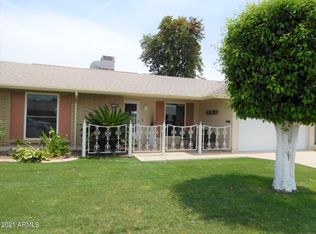 10430 W El Capitan Cir, Sun City, AZ 85351