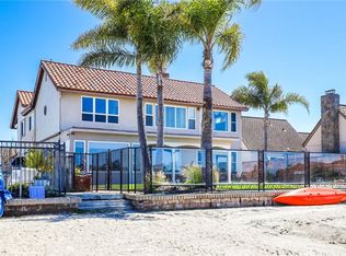 16821 Coral Cay Ln, Huntington Beach, CA 92649