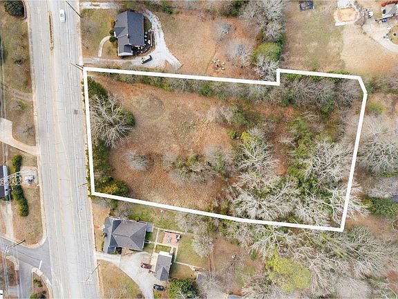 4th image of 1019 Rutherford Rd