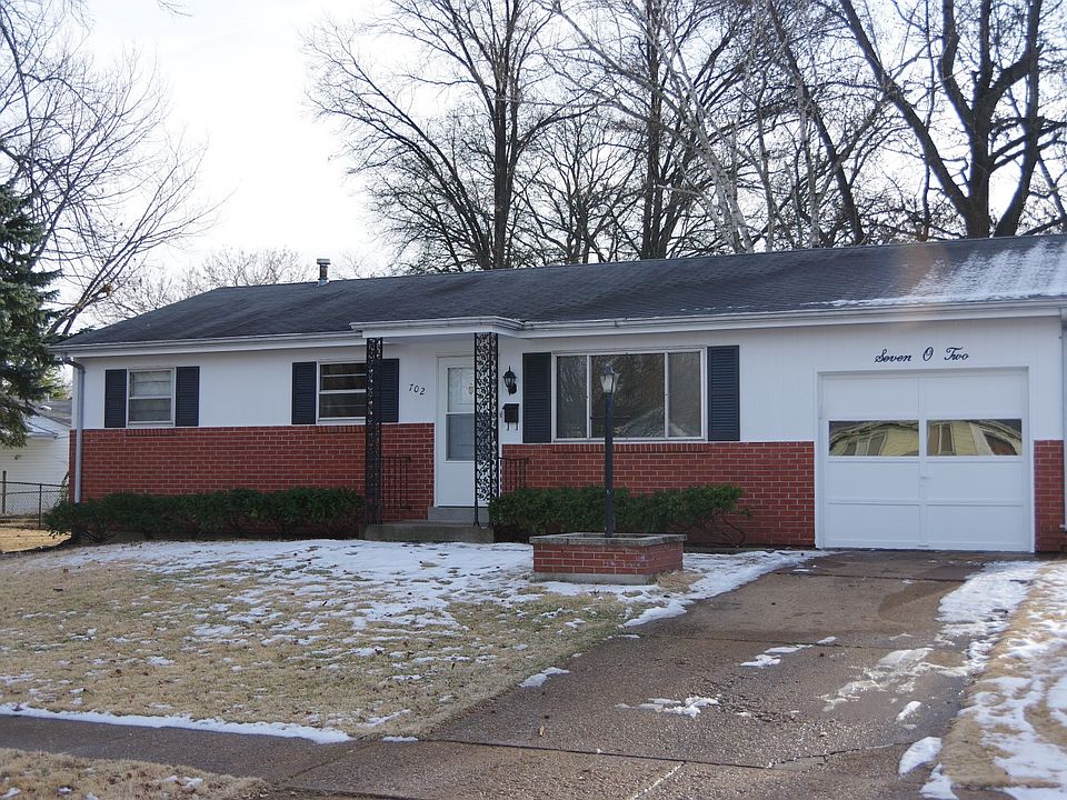 1st image of 702 Bellflower Dr