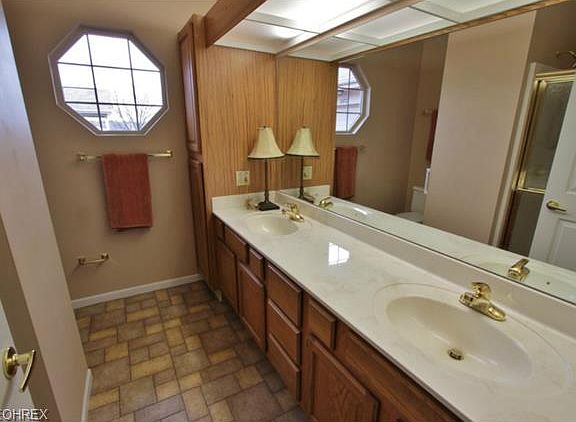 5th image of 3745 Leasure Ct S