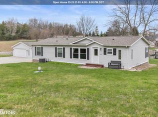 3316 Indian Point Dr, Ellston, IA 50074