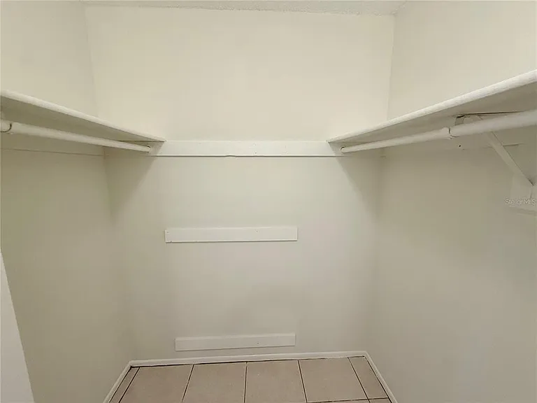 10122 Mason Dixon Cir — Photo 21