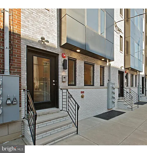 1515 Brown St #3 Photo 1