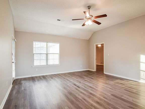 4th image of 4218 Markston Dr